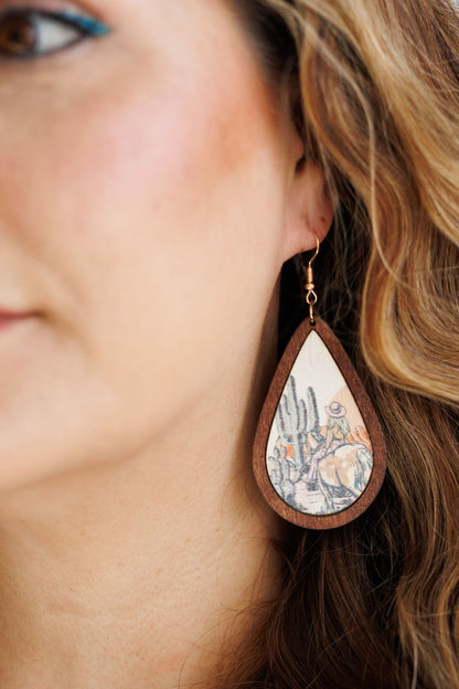 Beautiful Vintage Cowgirl Drop Earrings